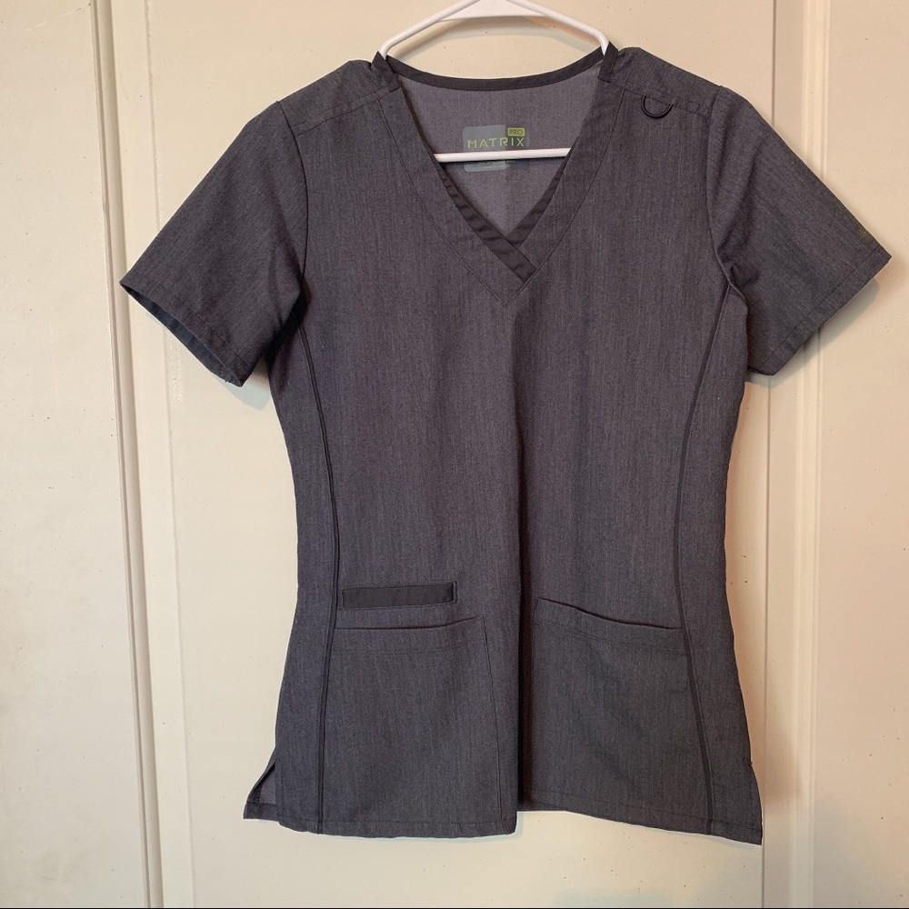 Matrix PRO Grey Scrub Top